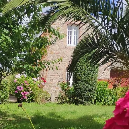 La Rose Des Vents-maison De Charme-tout A Pied بيت للعطل *
